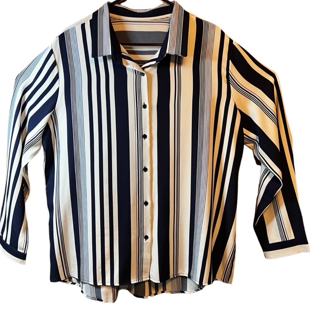 Woman’s Magritta Black/White Striped all Season Long Sleeve Blouse SZ 2XL